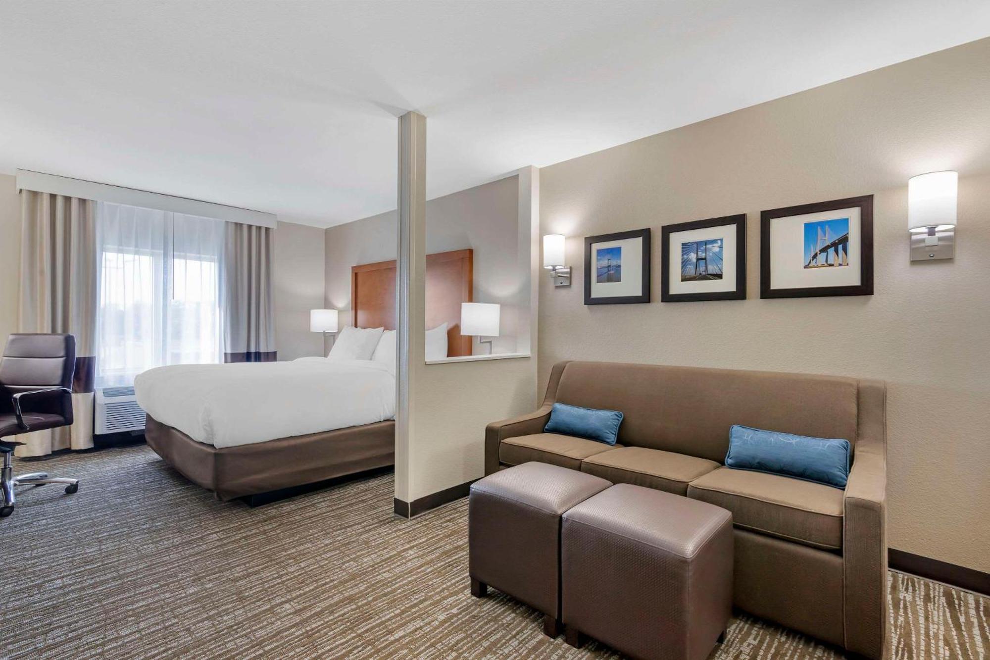 Comfort Inn & Suites Brunswick Εξωτερικό φωτογραφία