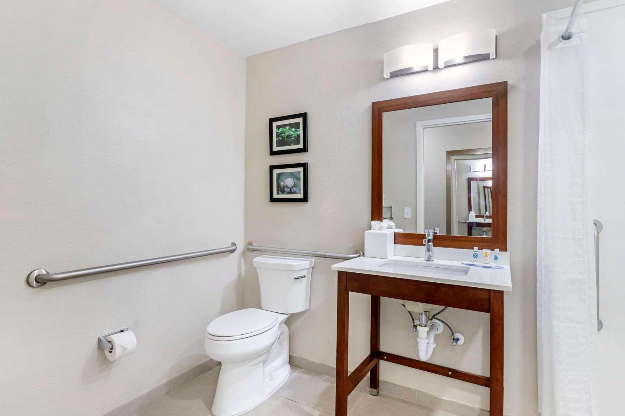 Comfort Inn & Suites Brunswick Εξωτερικό φωτογραφία