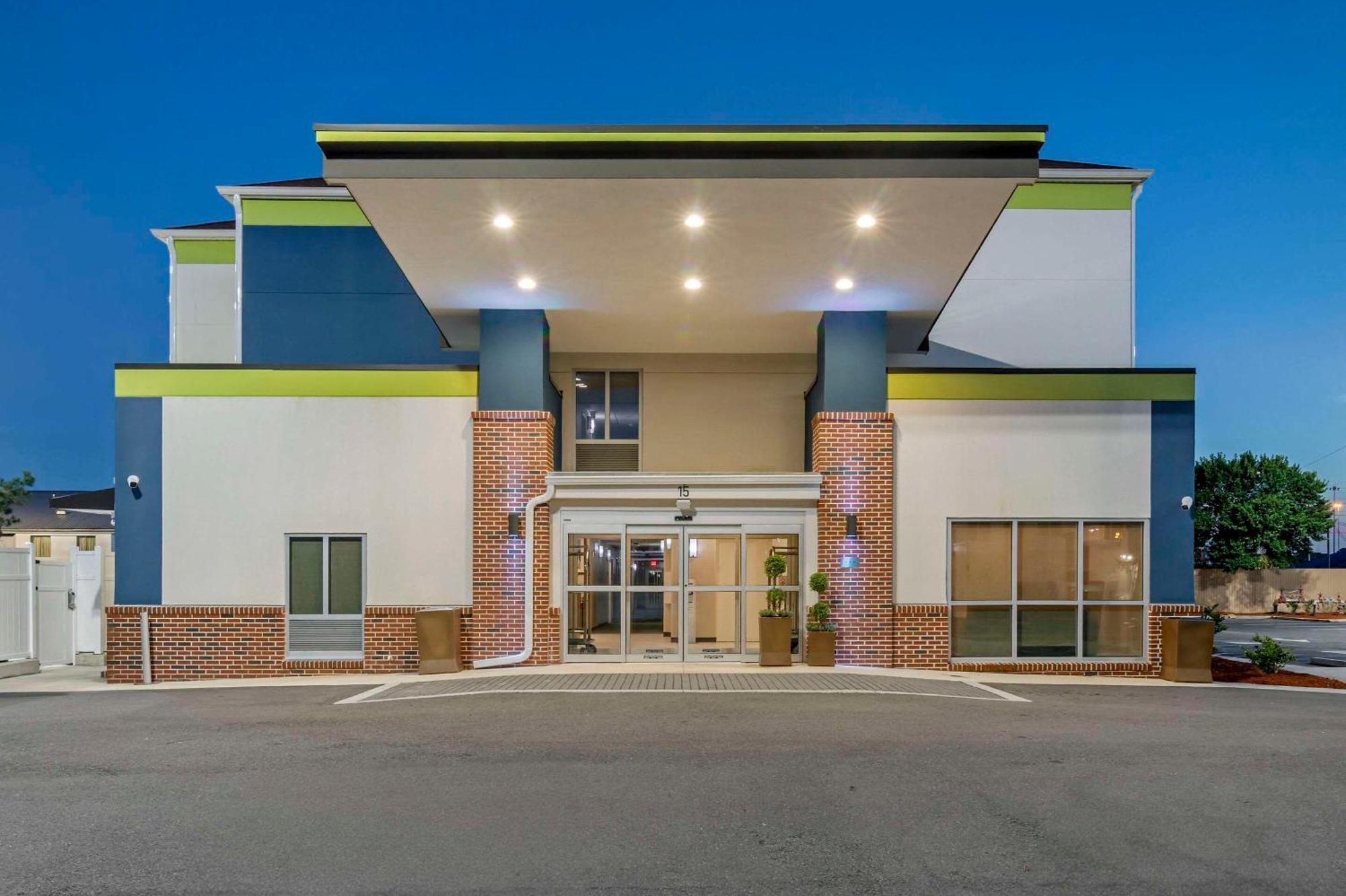 Comfort Inn & Suites Brunswick Εξωτερικό φωτογραφία
