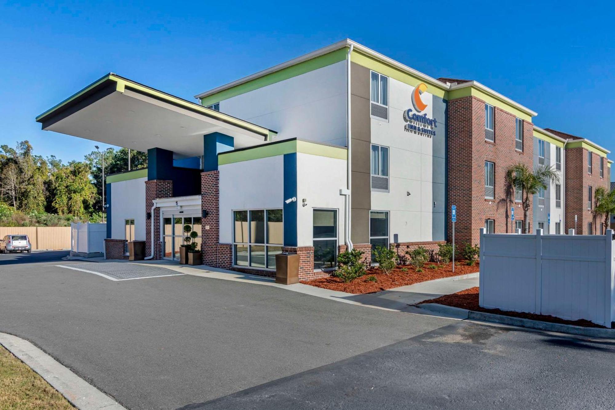 Comfort Inn & Suites Brunswick Εξωτερικό φωτογραφία